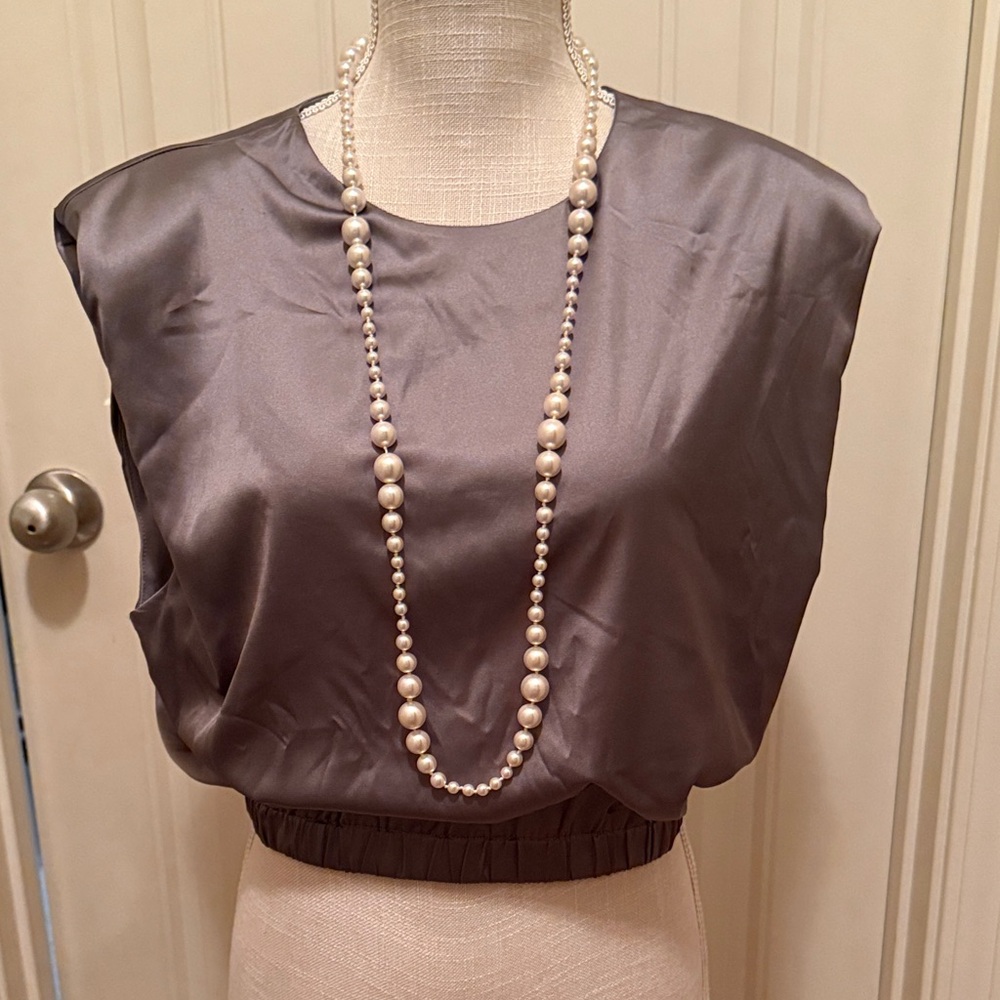 Elegant Gray Women's Top